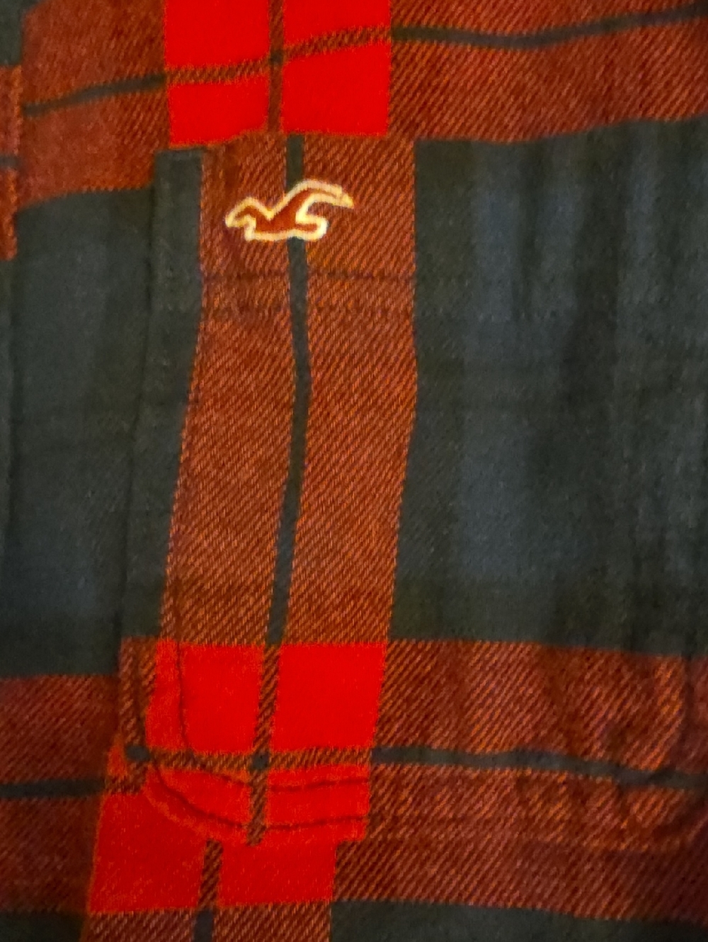Hollister Red and Navy Plaid Long-Sleeve Button-Down Shirt - Picture 3 of 4